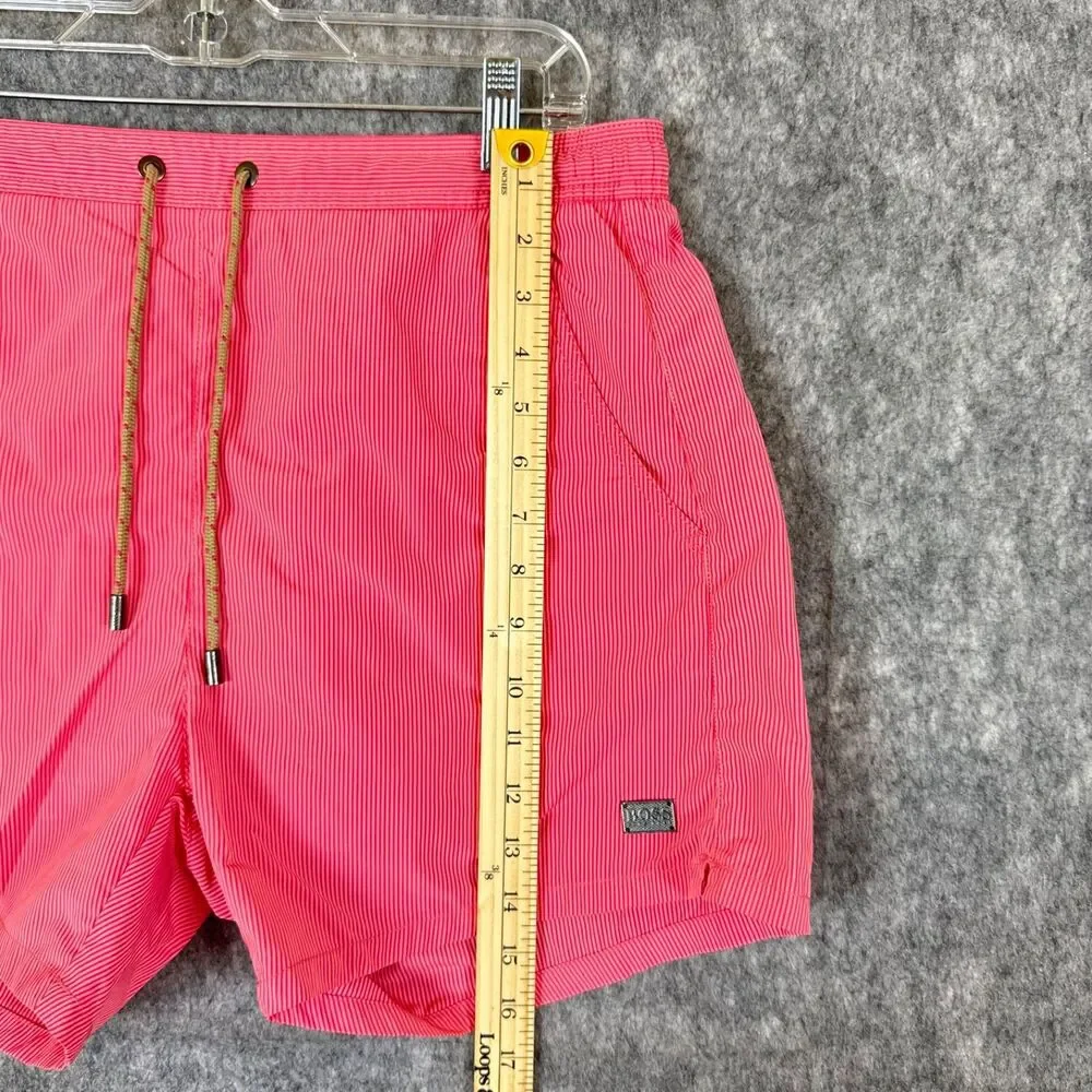 Hugo Boss Batfish Swim Trunk Mens L Coral Color with Pinstripes Pockets Lined